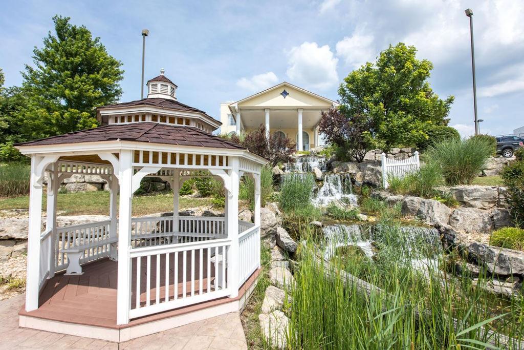 Savannah House Hotel Branson Exterior photo